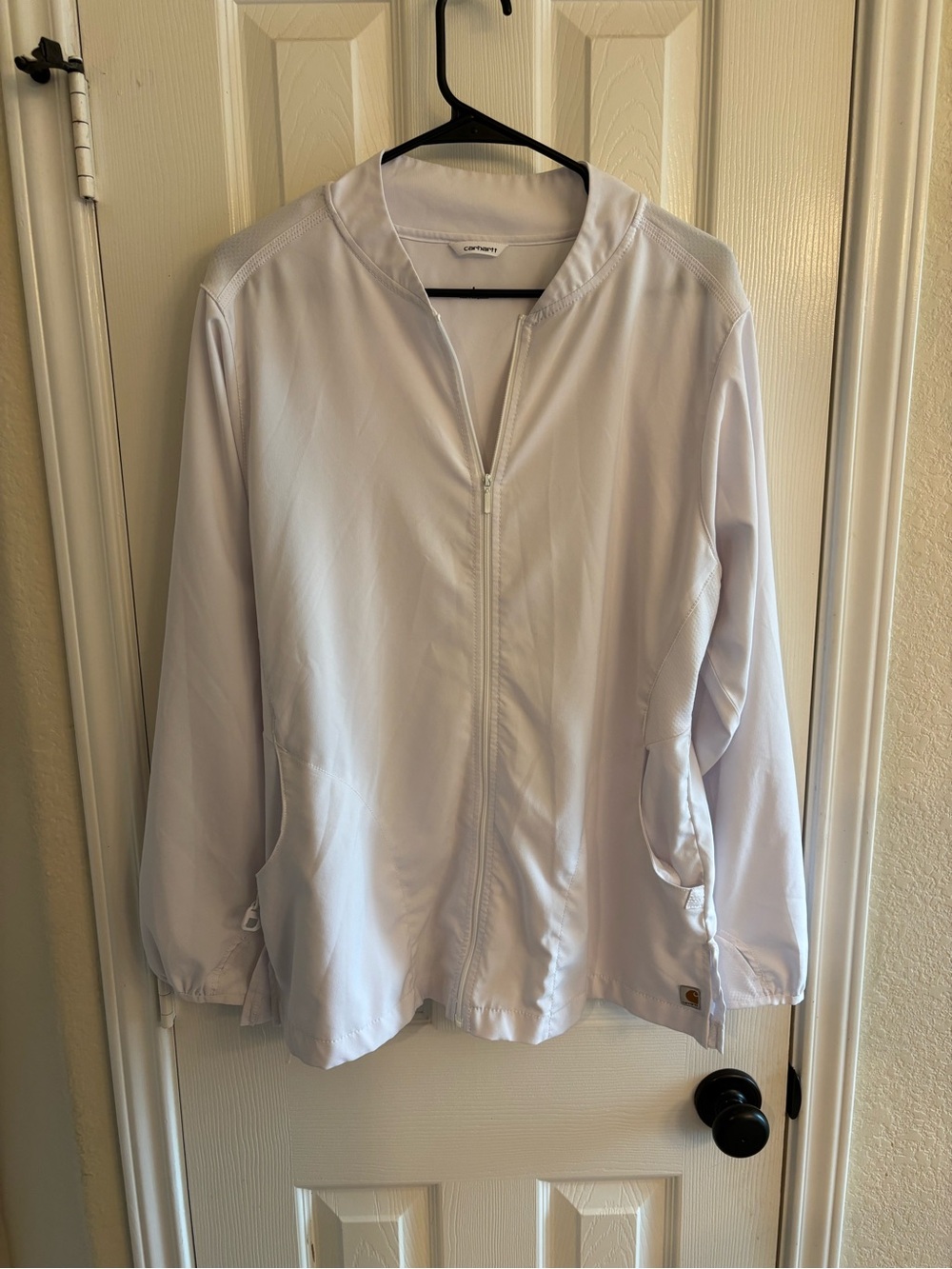 Women’s Carhartt Force White Zip Front Scrub Jacket Large Lightweight Stretch